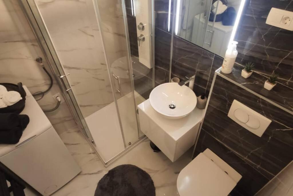 New! Top Apartment, Split View From Above 外观 照片